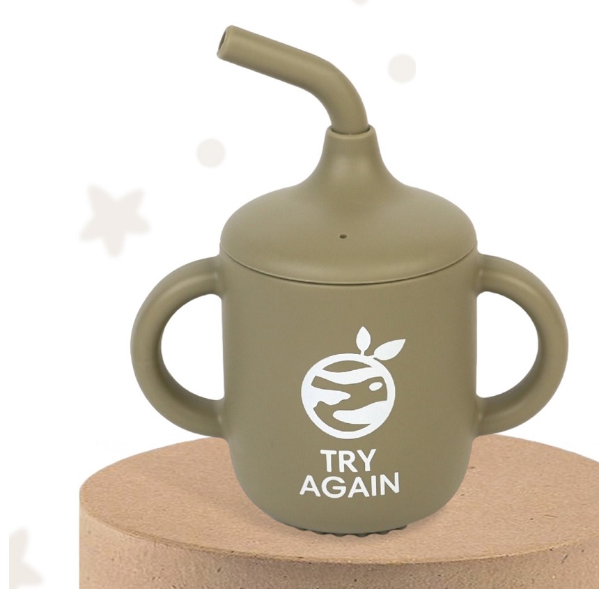 картинка Поильник детский Try again с трубочкой силиконовый с ручками зеленый 200 мл M&B   от интернет-магазина
